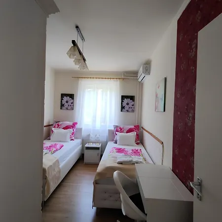 شقة Havasi Ueduelohaz Gyenesdiás