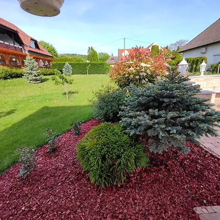 شقة Havasi Ueduelohaz