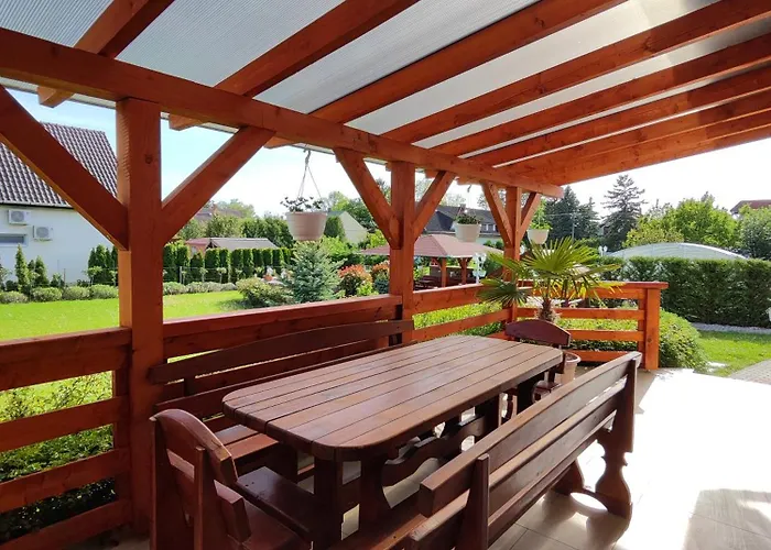 Havasi Ueduelohaz * גיינסדיאס